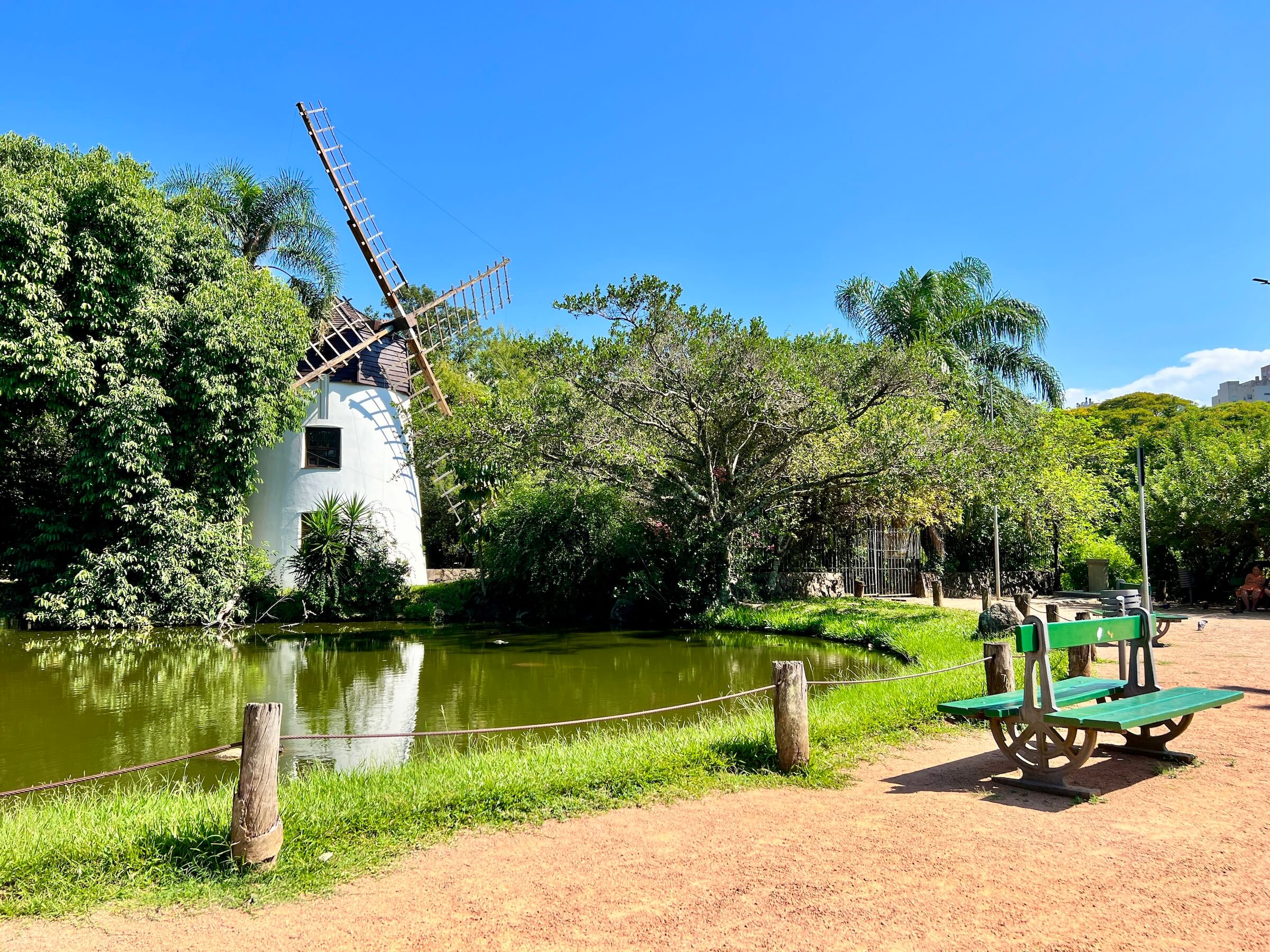 Pasajes a Porto Alegre